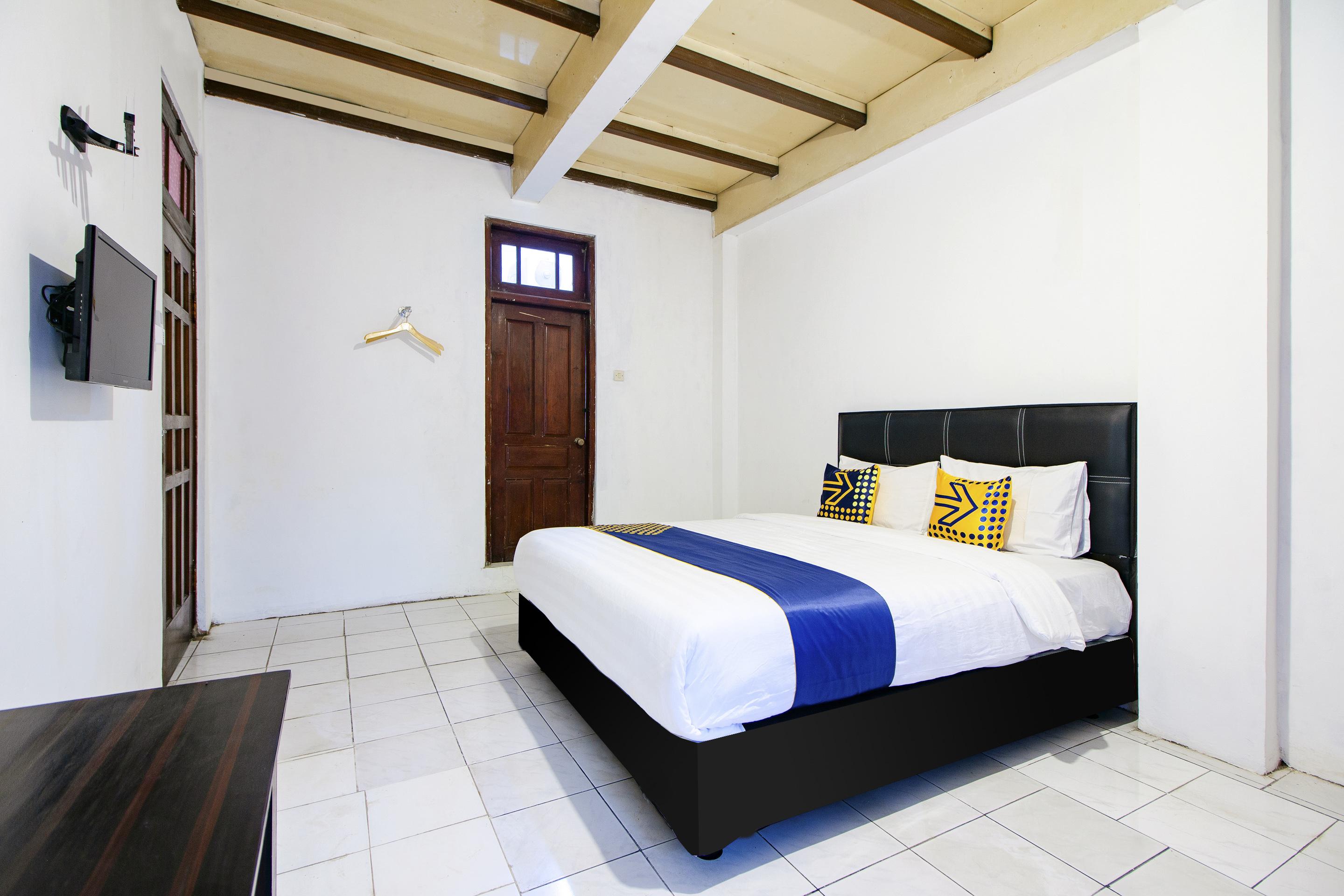Spot On 2107 Ijo Pupus Syariah Residence Baturetno Exterior photo